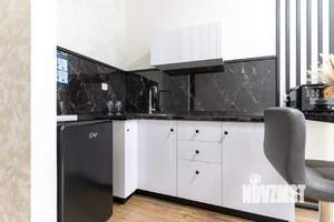 1-к квартира, посуточно, 37м2, 1/1 этаж