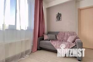 2-к квартира, посуточно, 46м2, 24/25 этаж