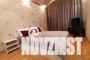 1-к квартира, посуточно, 35м2, 7/12 этаж