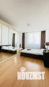 1-к квартира, посуточно, 42м2, 11/18 этаж