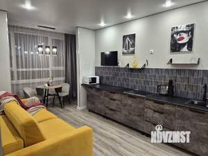 2-к квартира, посуточно, 37м2, 21/32 этаж