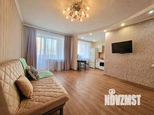2-к квартира, посуточно, 45м2, 1/1 этаж