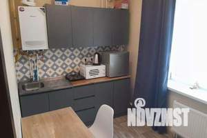 1-к квартира, посуточно, 37м2, 1/4 этаж