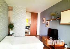 1-к квартира, посуточно, 50м2, 1/1 этаж