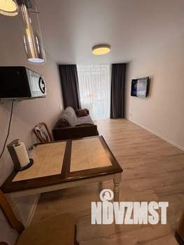 2-к квартира, посуточно, 40м2, 3/8 этаж