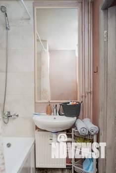 Студия квартира, посуточно, 54м2, 2/18 этаж