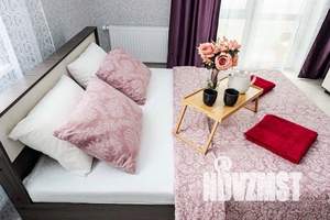 2-к квартира, посуточно, 80м2, 6/15 этаж