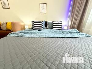 1-к квартира, посуточно, 36м2, 7/25 этаж