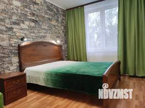 1-к квартира, посуточно, 44м2, 3/17 этаж