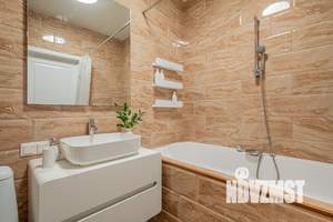 1-к квартира, посуточно, 42м2, 9/30 этаж