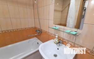 1-к квартира, посуточно, 38м2, 7/19 этаж