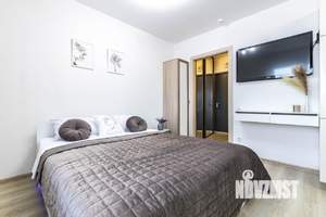 Студия квартира, посуточно, 32м2, 15/25 этаж