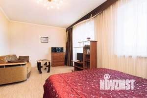 1-к квартира, посуточно, 40м2, 1/1 этаж