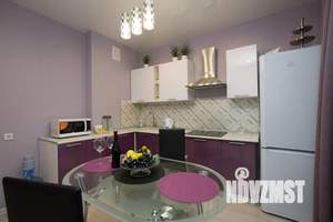 1-к квартира, посуточно, 38м2, 8/25 этаж