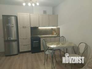 Студия квартира, посуточно, 40м2, 11/16 этаж