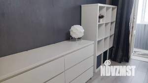 1-к квартира, посуточно, 38м2, 1/9 этаж