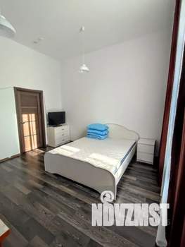 Студия квартира, посуточно, 25м2, 1/14 этаж