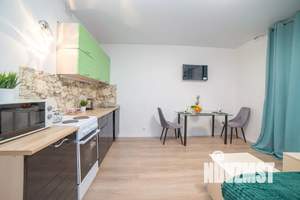 Студия квартира, посуточно, 28м2, 15/25 этаж