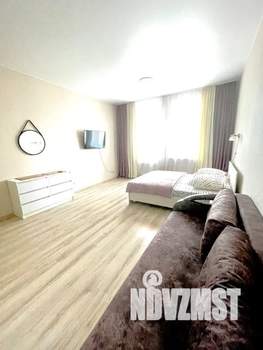 2-к квартира, посуточно, 96м2, 3/8 этаж