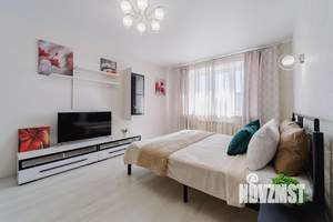 1-к квартира, посуточно, 42м2, 7/20 этаж
