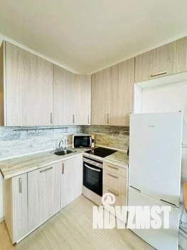 1-к квартира, посуточно, 35м2, 1/1 этаж