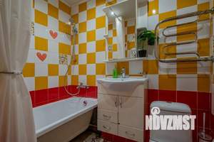 1-к квартира, посуточно, 35м2, 3/10 этаж