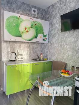 Студия квартира, посуточно, 26м2, 2/10 этаж