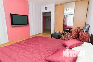1-к квартира, посуточно, 40м2, 20/20 этаж
