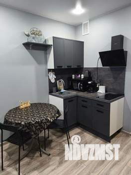 Студия квартира, посуточно, 25м2, 2/10 этаж