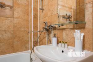 1-к квартира, посуточно, 40м2, 1/1 этаж