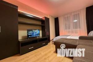 1-к квартира, посуточно, 43м2, 7/18 этаж