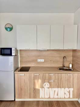 Студия квартира, посуточно, 25м2, 18/23 этаж