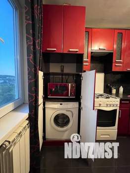 2-к квартира, посуточно, 43м2, 8/9 этаж