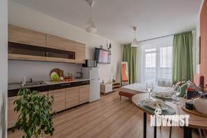 Студия квартира, посуточно, 32м2, 15/25 этаж