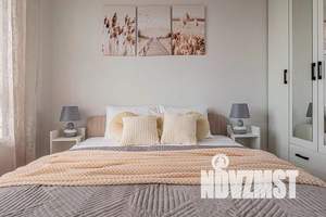 2-к квартира, посуточно, 40м2, 10/25 этаж