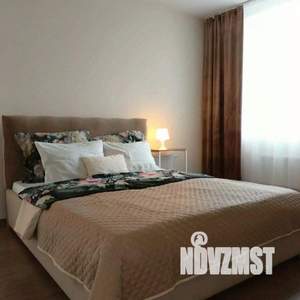 1-к квартира, посуточно, 37м2, 1/1 этаж