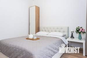 1-к квартира, посуточно, 49м2, 1/1 этаж