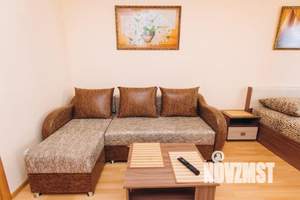 1-к квартира, посуточно, 40м2, 7/8 этаж