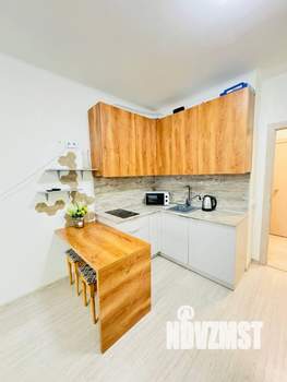 Студия квартира, посуточно, 35м2, 2/25 этаж