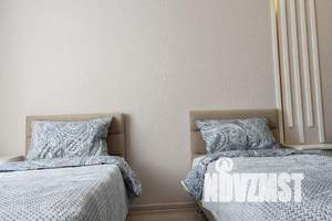 1-к квартира, посуточно, 28м2, 6/25 этаж