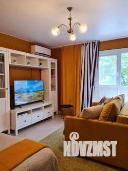 1-к квартира, посуточно, 44м2, 1/1 этаж