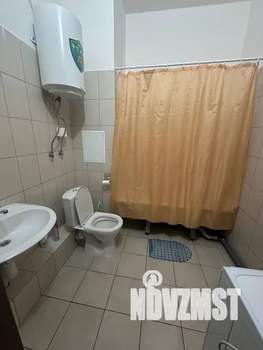 1-к квартира, посуточно, 42м2, 1/25 этаж