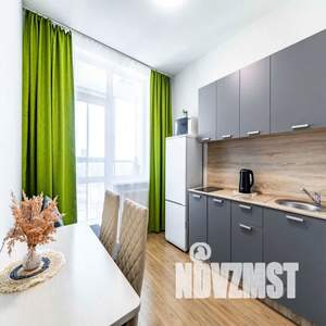 2-к квартира, посуточно, 40м2, 1/1 этаж