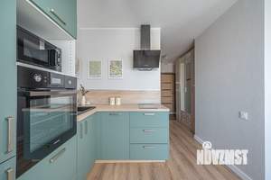 Студия квартира, посуточно, 52м2, 12/21 этаж