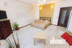 1-к квартира, посуточно, 51м2, 1/1 этаж