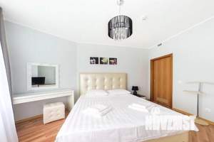 2-к квартира, посуточно, 50м2, 1/1 этаж