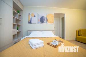 1-к квартира, посуточно, 35м2, 6/9 этаж