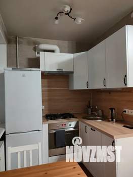 2-к квартира, посуточно, 45м2, 3/6 этаж
