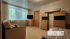 2-к квартира, посуточно, 45м2, 1/5 этаж