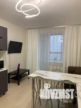 1-к квартира, посуточно, 37м2, 10/25 этаж